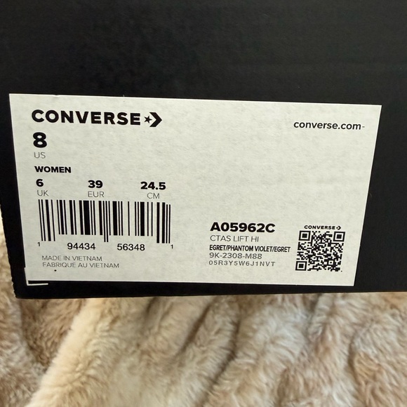 Converse Women's Egret/Phantom/Violet Suede High-Top Sneakers NWT - Picture 3 of 4